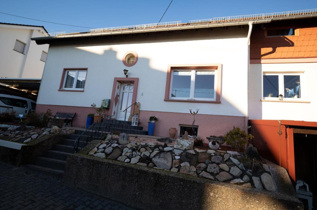 Ferienwohnung Friedel Und Kaethe 오베르탈 외부 사진